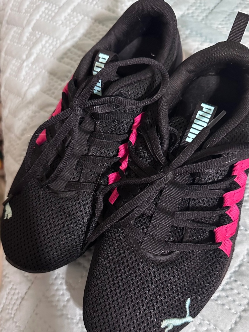 PUMA WOMENS SNEAKERS